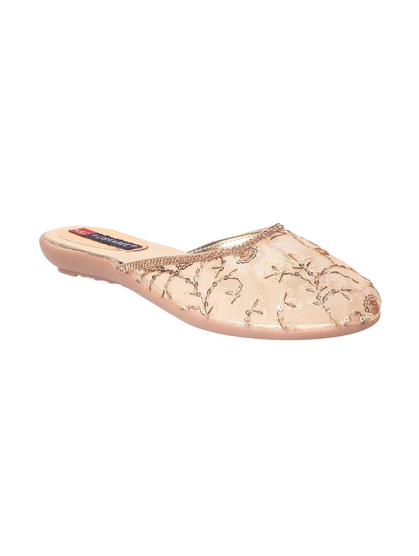 beige slip on jutis - 13855156 - Zoom Image - 0