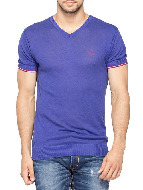 blue cotton t-shirt - 13910076 -  Standard Image - 0
