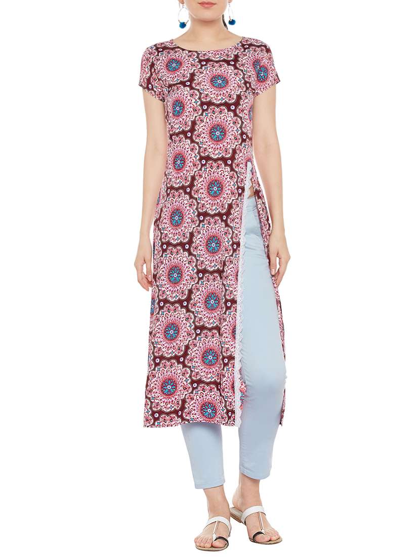 maroon crepe high slit kurta