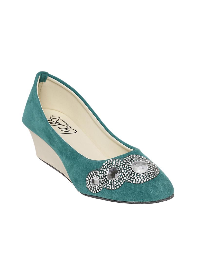 zachho fawn v-shape women's wedges. size 36 - 13942144 - Zoom Image - 0