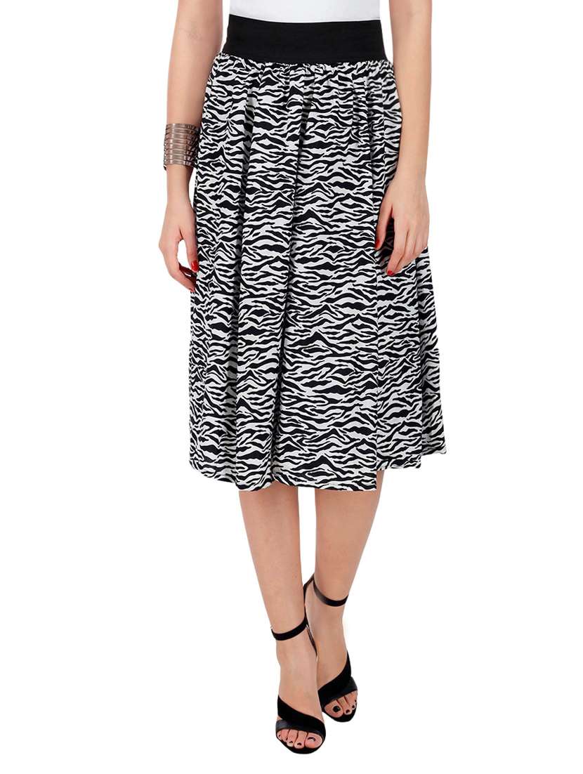 black printed crepe flared skirt