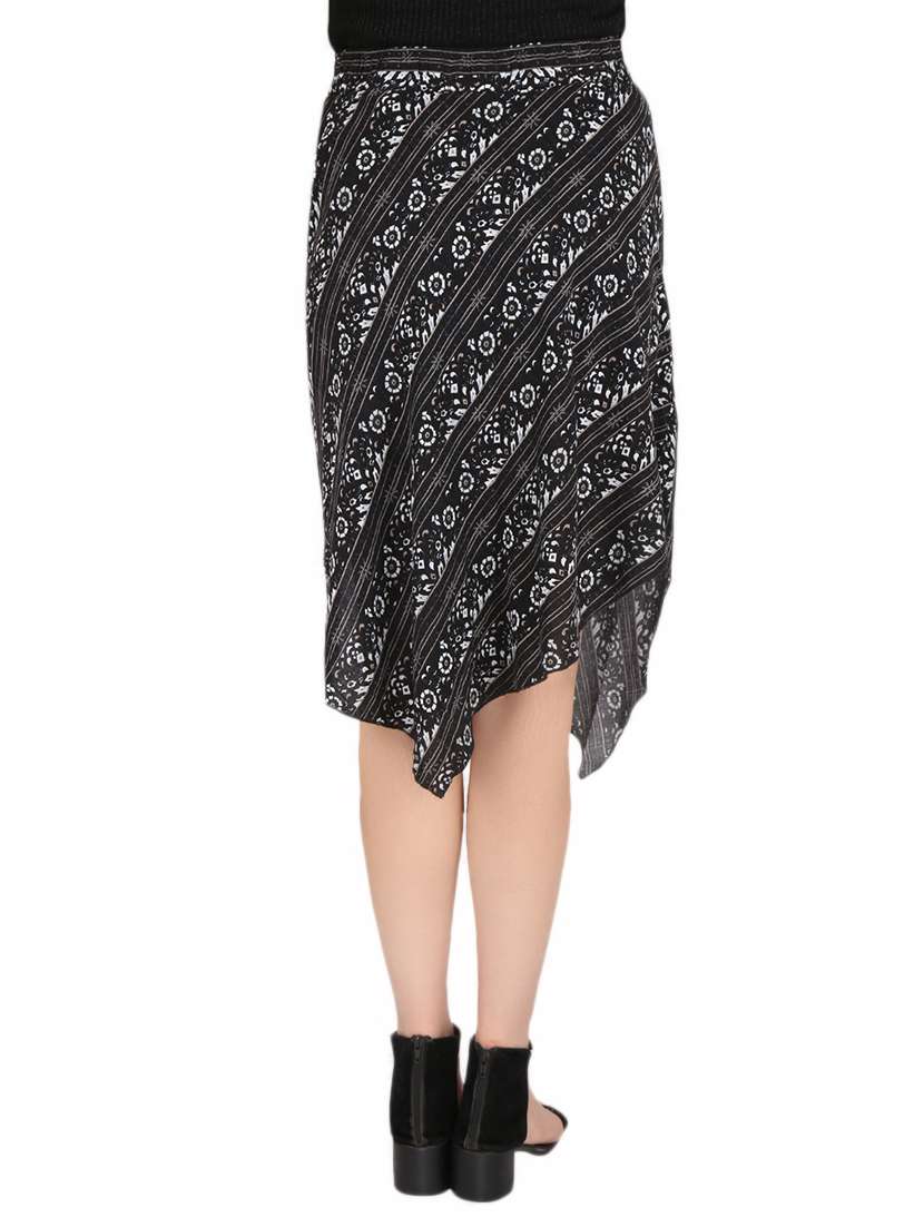 black viscose asymmetric skirts - 13959947 -  Standard Image - 3