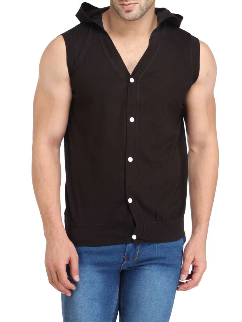 black solid hooded t-shirt