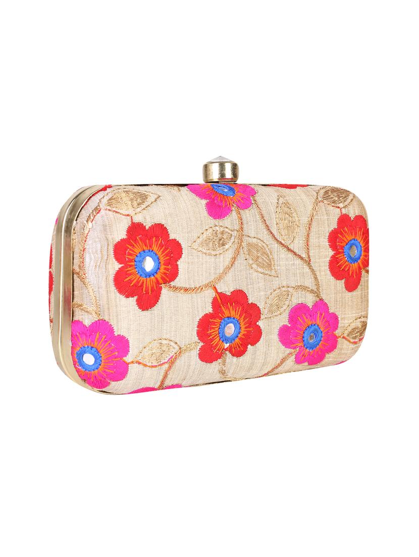 beige metal clutch - 14170572 - Standard Image - 3