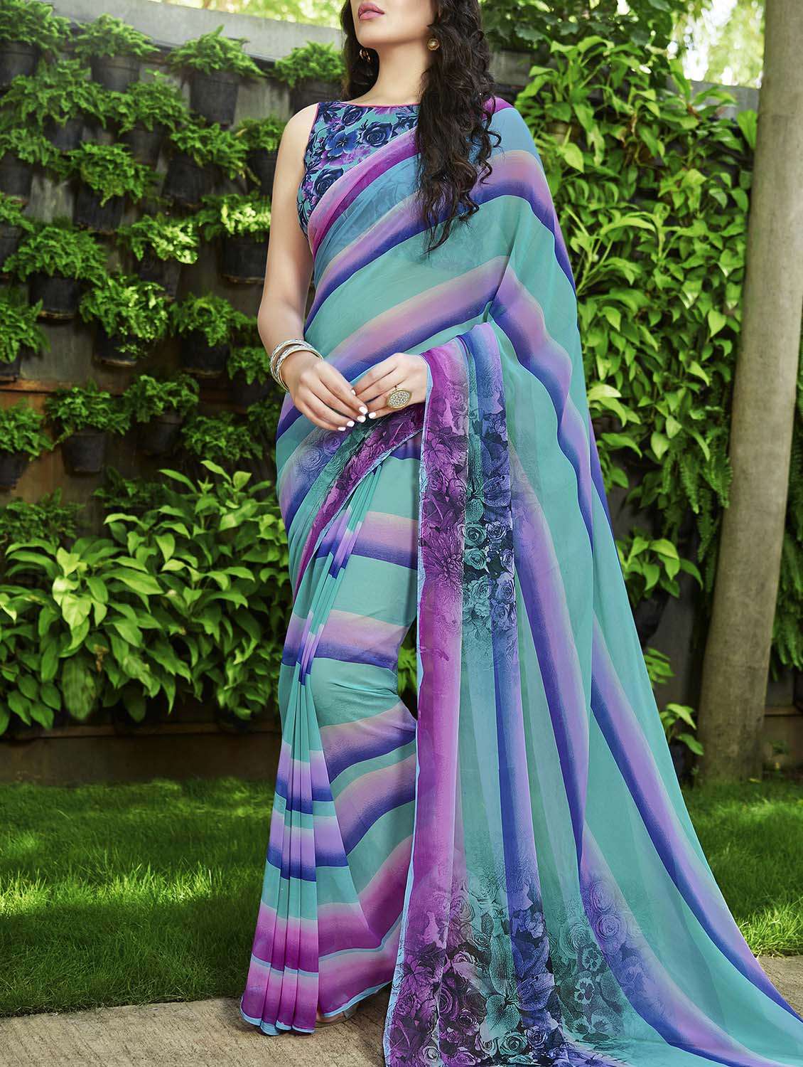 women's stripes blue colored saree