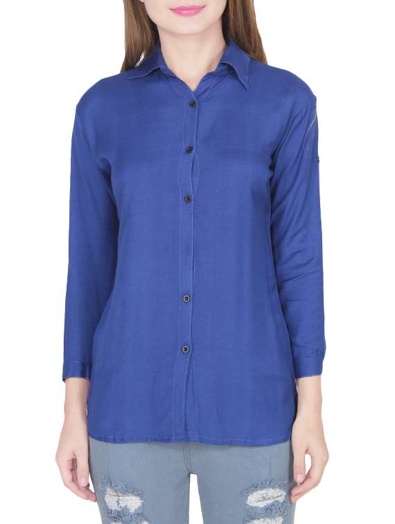 blue full sleeves casual shirt