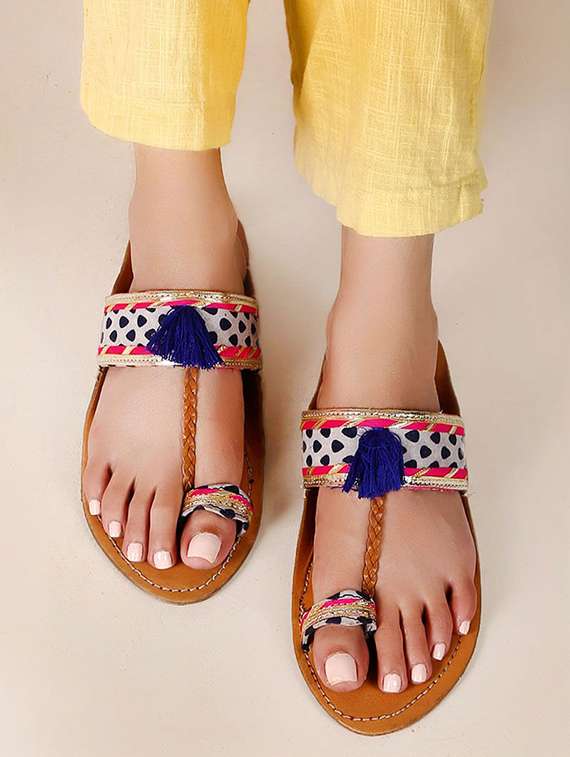 Buy online Pink & White Bagru Kolhapuri Chappals from flats for Women
