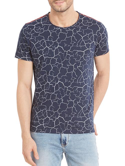 blue cotton t-shirt - 14332176 -  Standard Image - 0