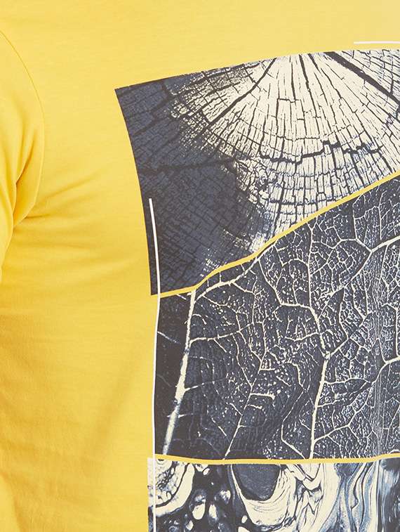 yellow cotton chest print t-shirt - 14332184 - Standard Image - 3