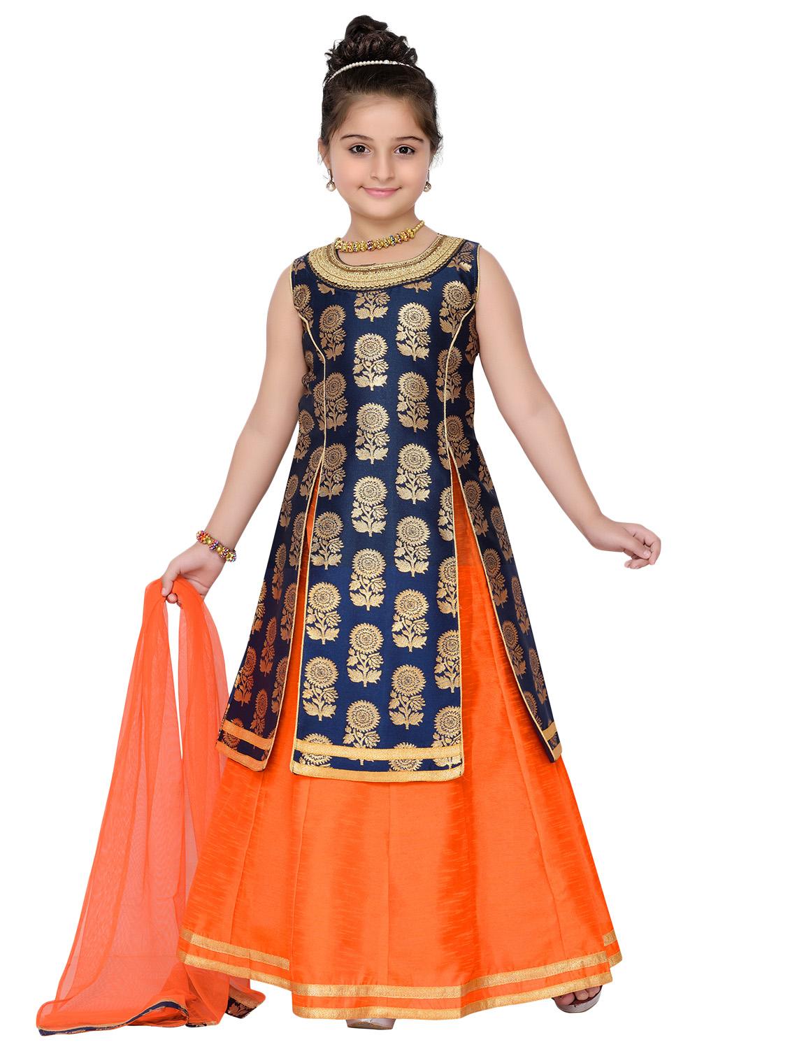 blue silk blend lehenga choli - 14409889 - Standard Image - 3
