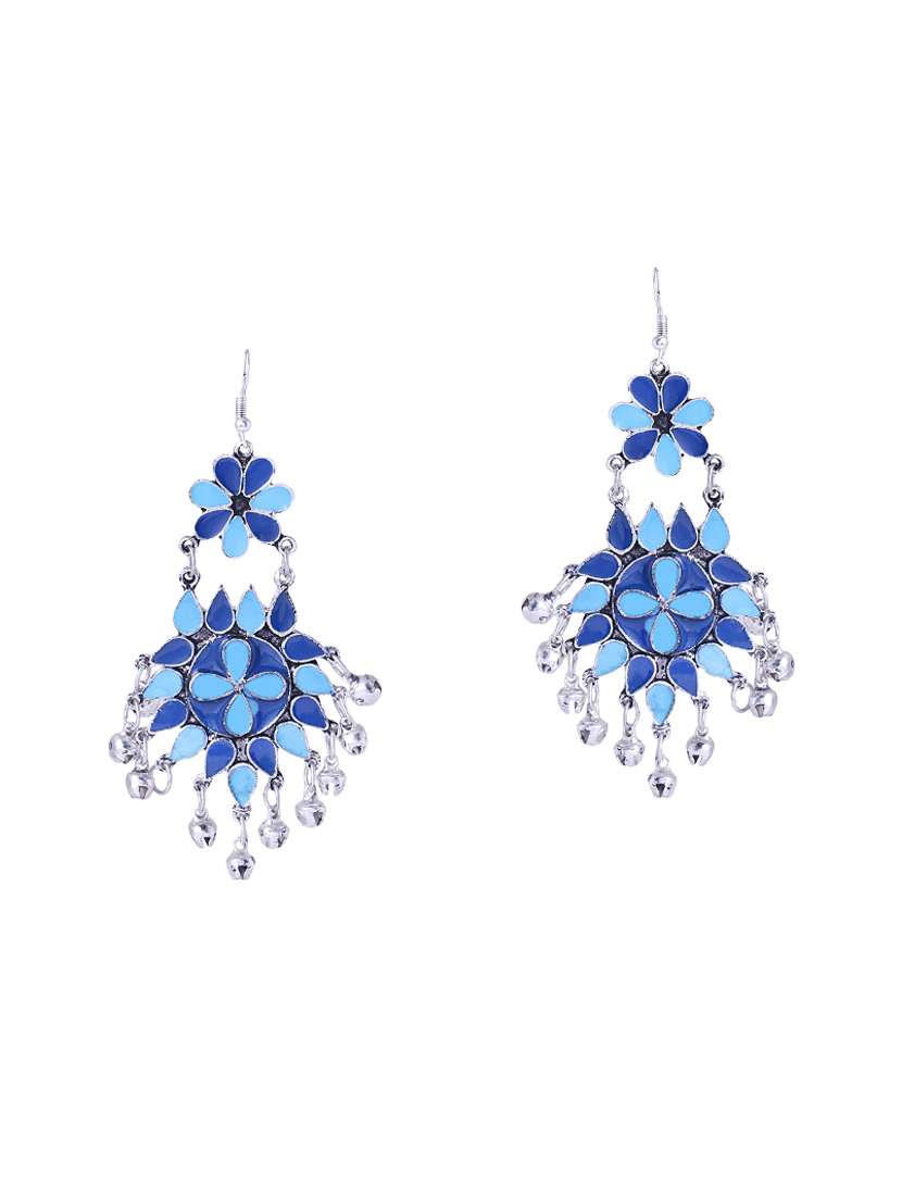 drop earrings