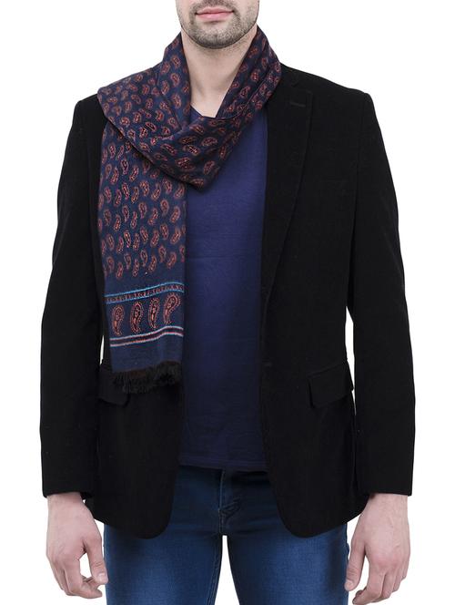blue viscose muffler - 14424744 -  Standard Image - 0