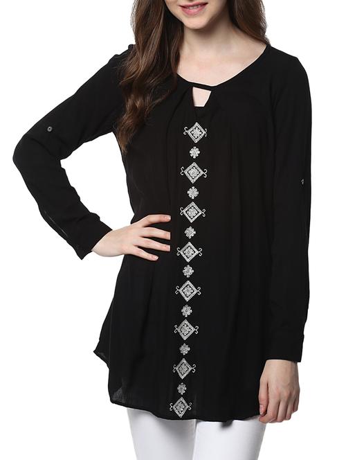 black solid top - 14470283 - Standard Image - 0