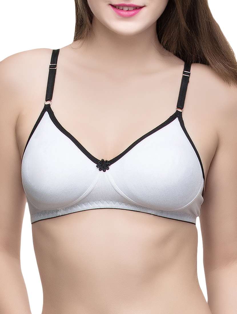 set of 3 floral patch solid bra - 14474871 -  Standard Image - 5