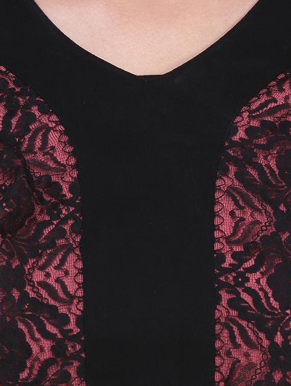 sleeveless contrast lace top - 14511612 - Standard Image - 3