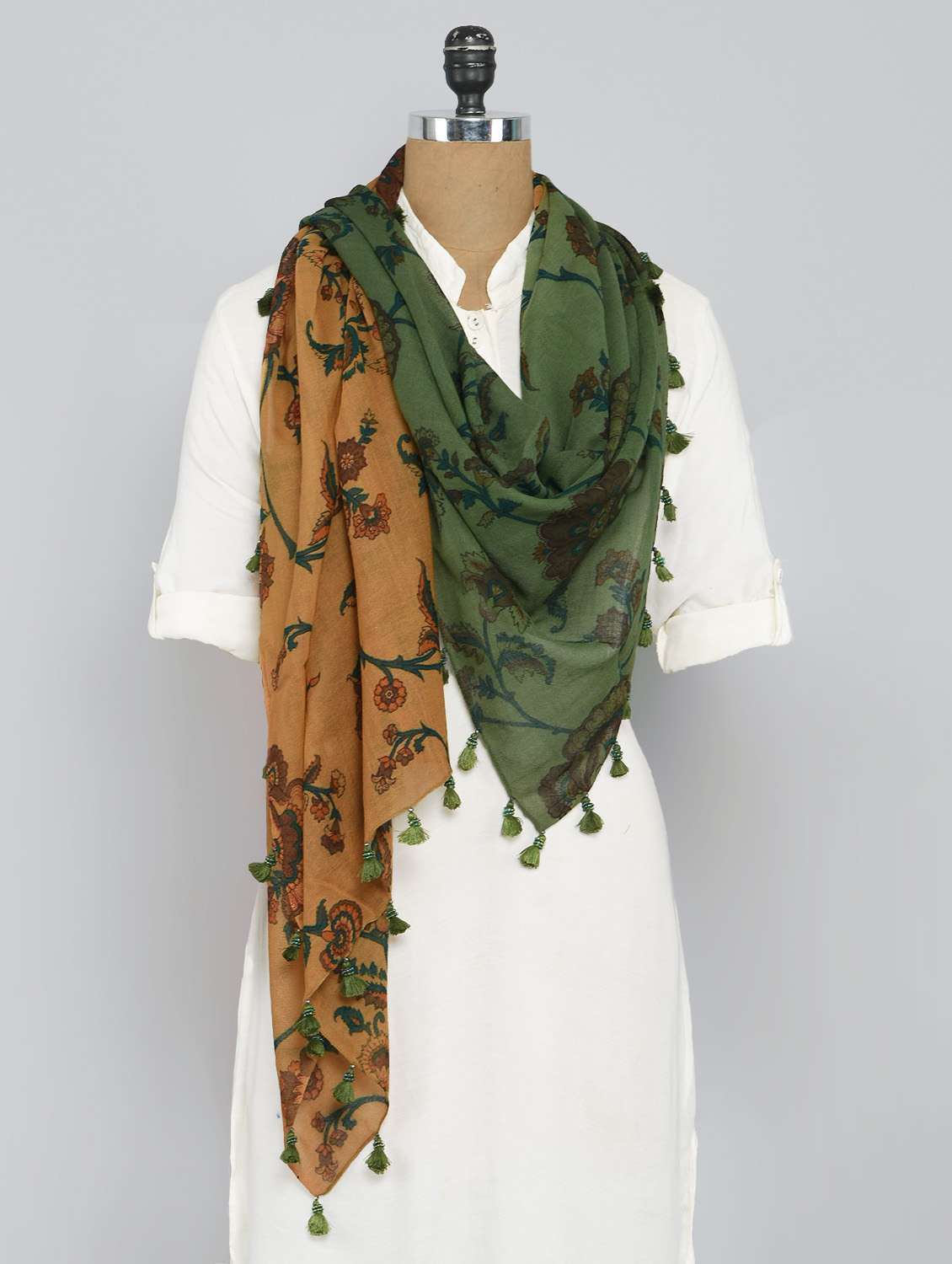 women's floral print stole - 14556735 -  Zoom Image - 0