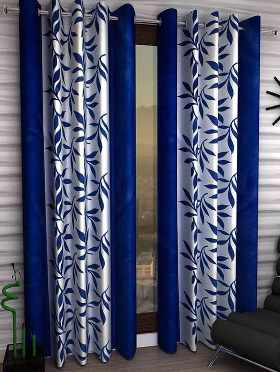 set of 2 polyester curtains