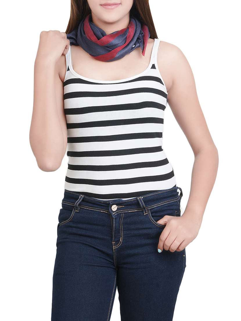 women's striped print stole