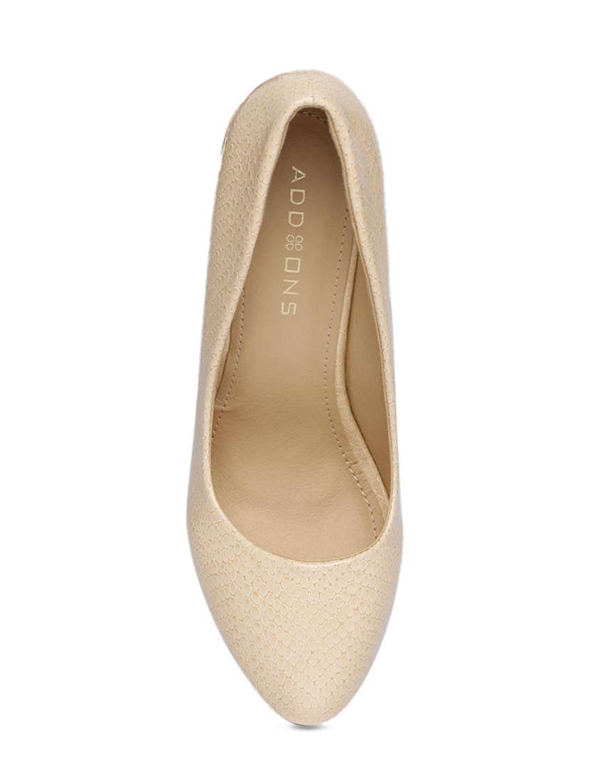 nude slip on pump - 14754607 -  Standard Image - 3