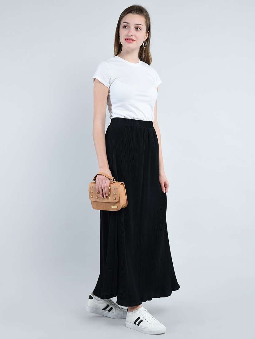 Black Solid Crepe Maxi Skirt