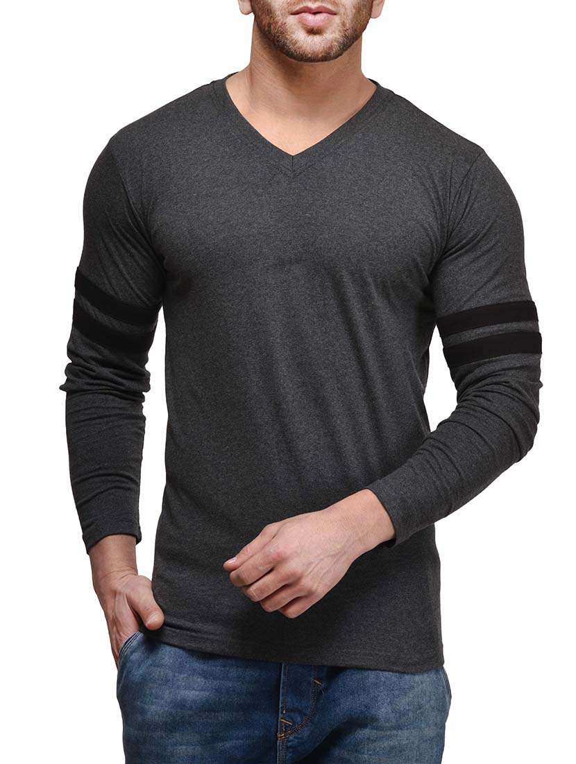 grey cotton t-shirt