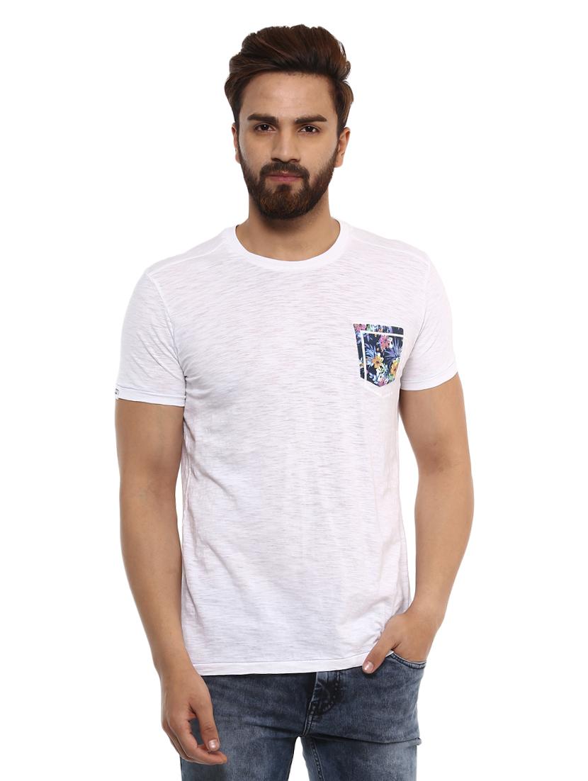 white cotton pocket t-shirt - 14997312 - Zoom Image - 0