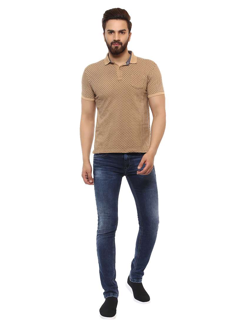 beige cotton pocket t-shirt - 14997401 -  Standard Image - 3