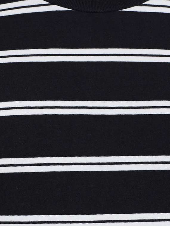 black monochrome t-shirt - 15170618 -  Standard Image - 3