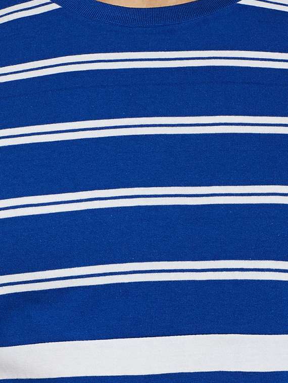 blue cotton t-shirt - 15170648 -  Standard Image - 3