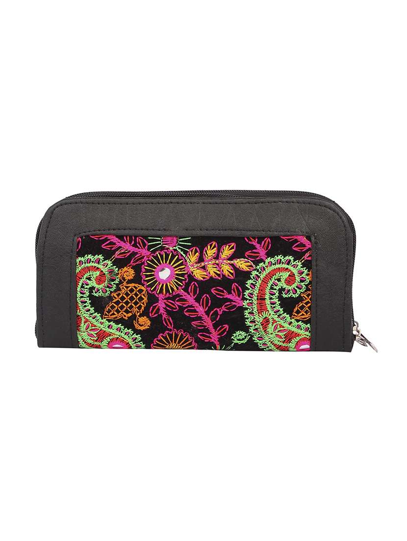 black cotton polyester blend minaudiere clutch
