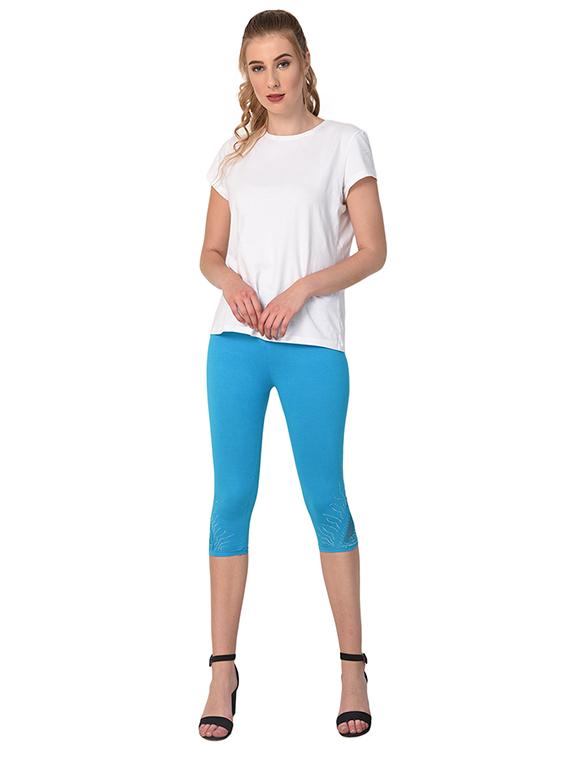 blue solid leggings capri - 15249772 - Standard Image - 3