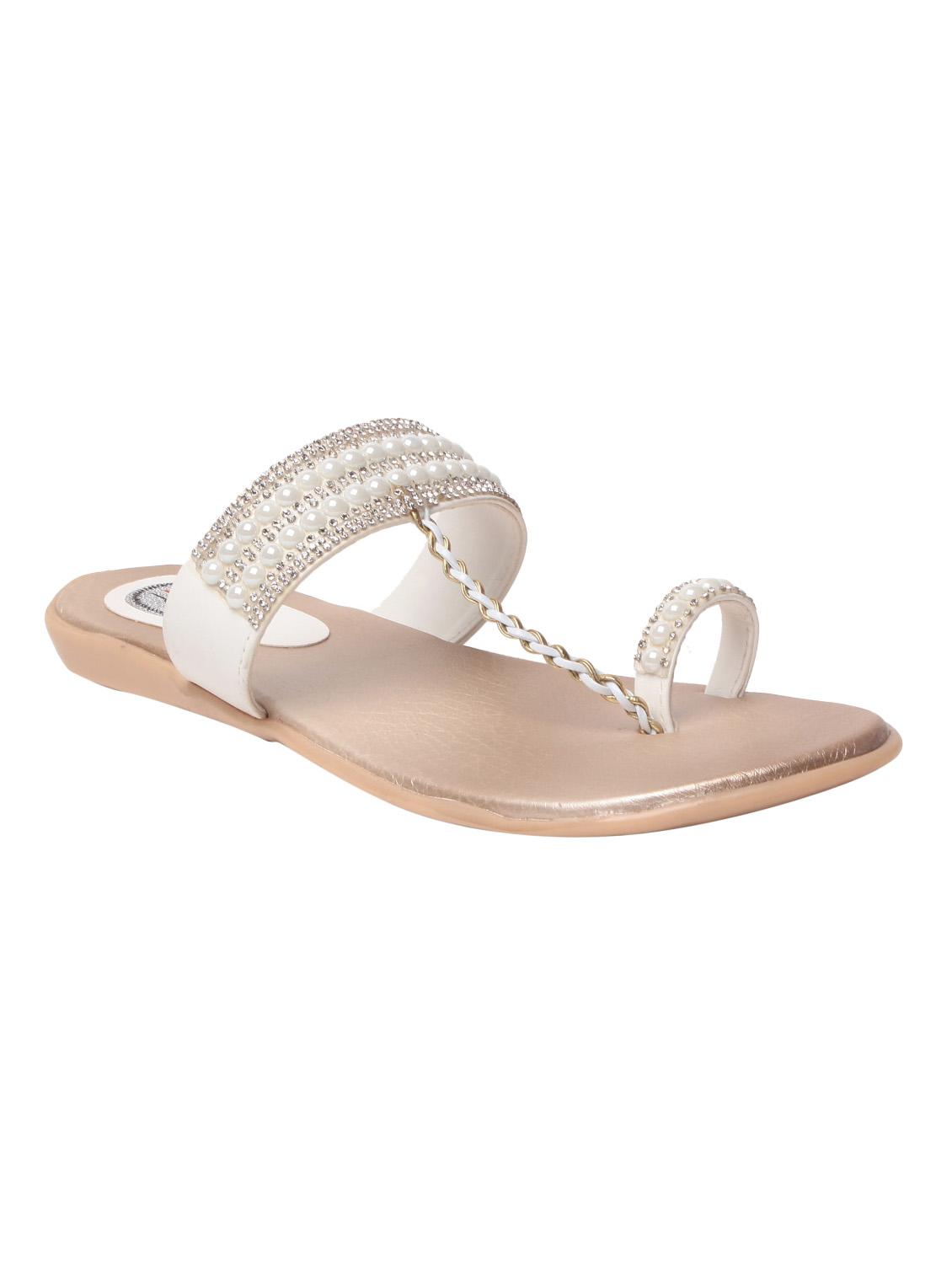 white one toe sandal - 15262873 - Zoom Image - 0