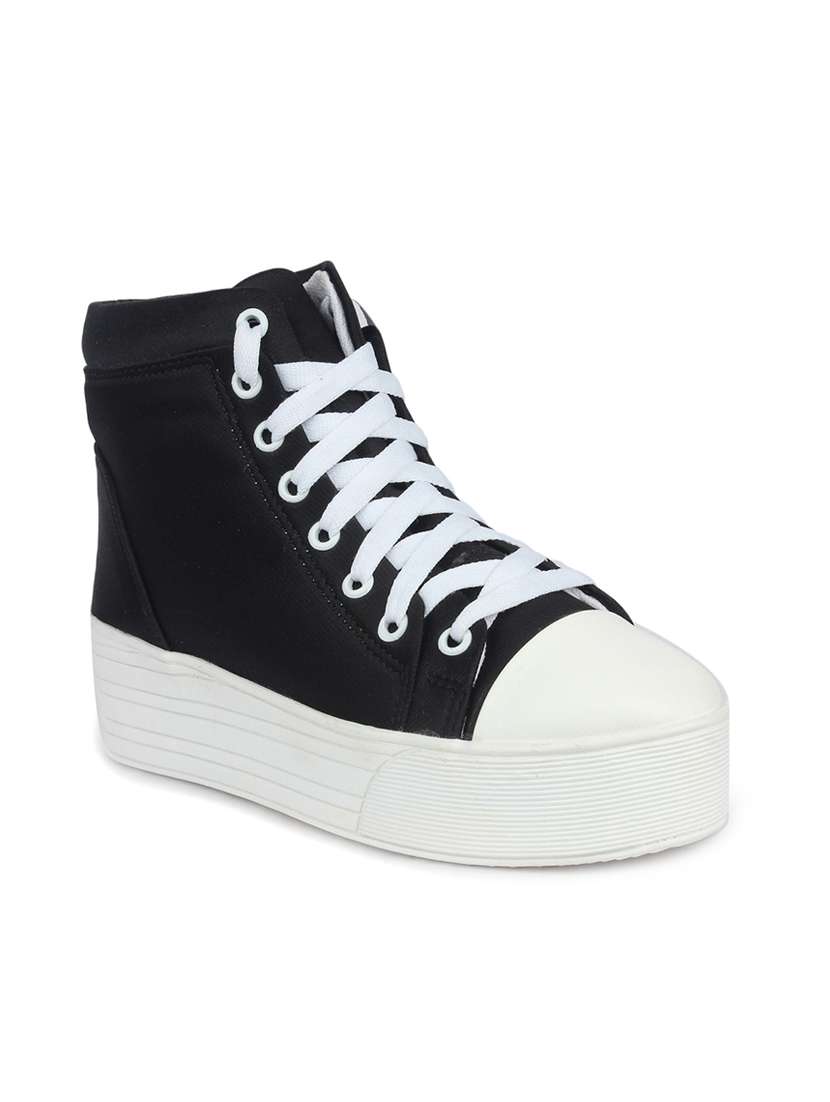 black pu laceup boots