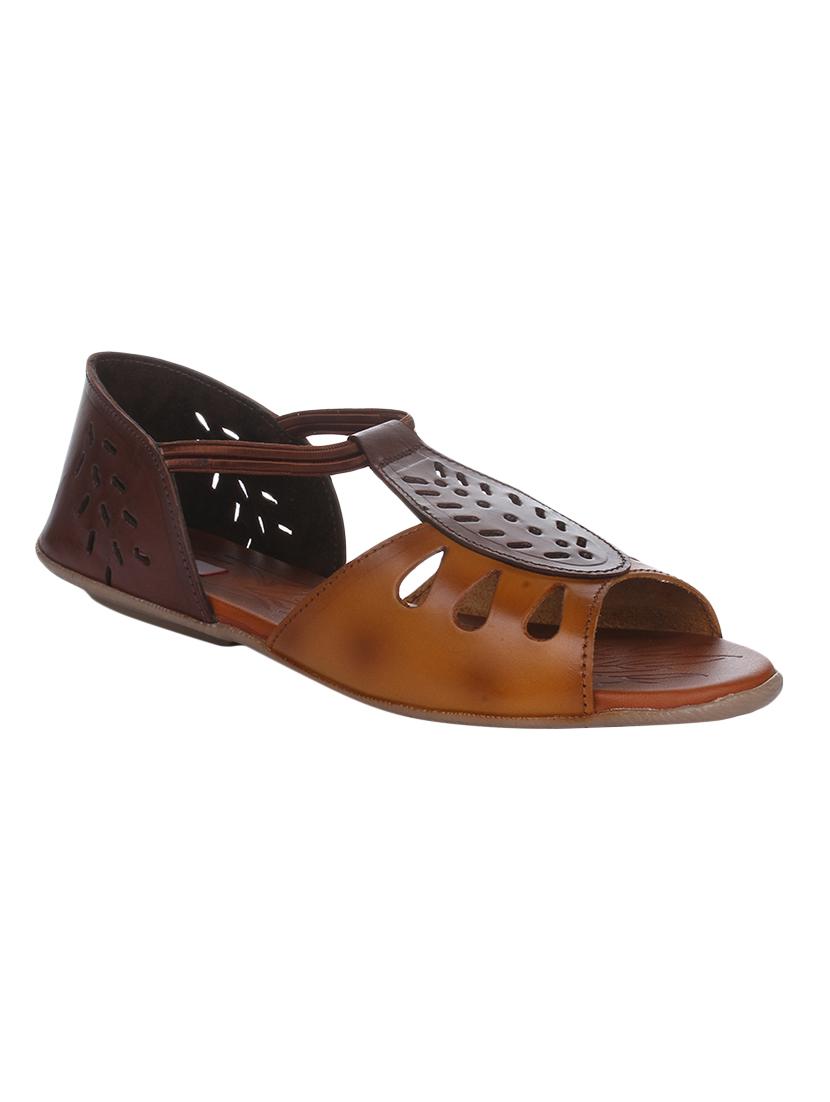 tan leather closed back sandal - 15318853 - Zoom Image - 0