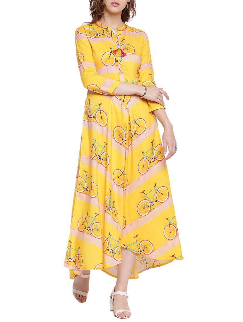  quirky print flared kurta