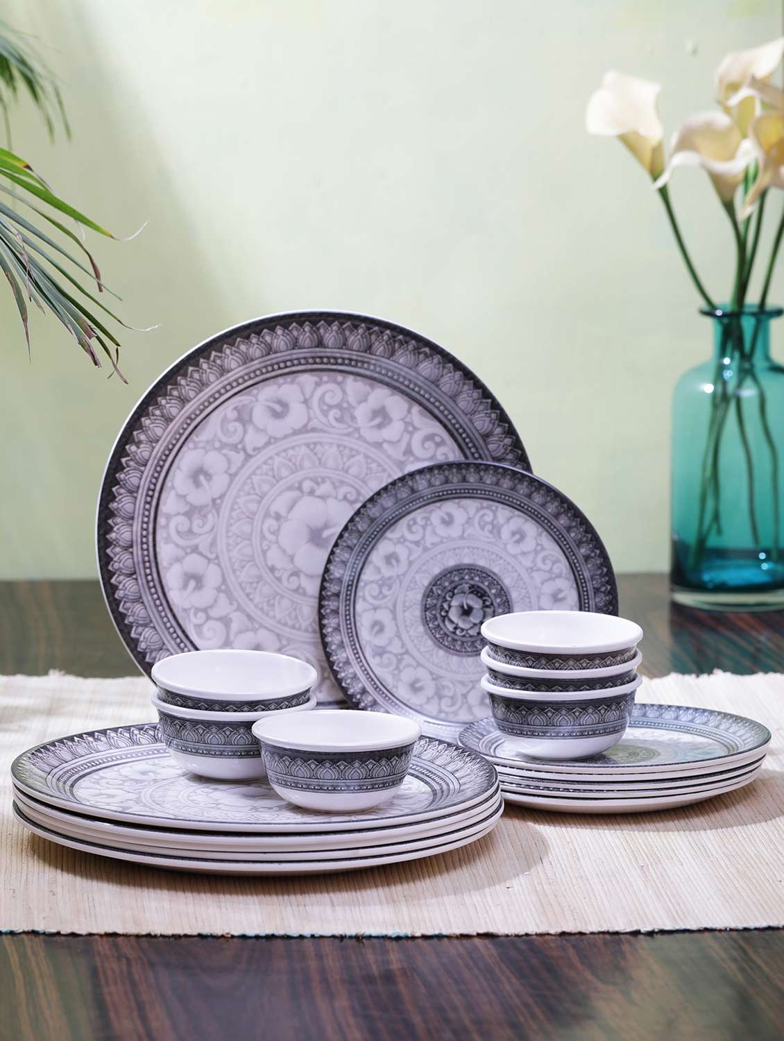 Buy online Antique 18 Pieces Melamine Dinner Set from Tableware