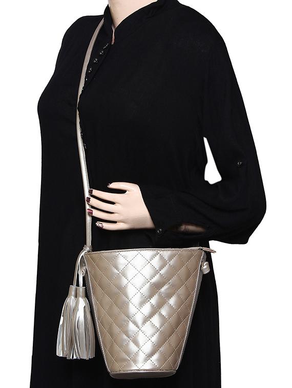 metallic leatherette (pu) sling bag - 15421022 - Standard Image - 5