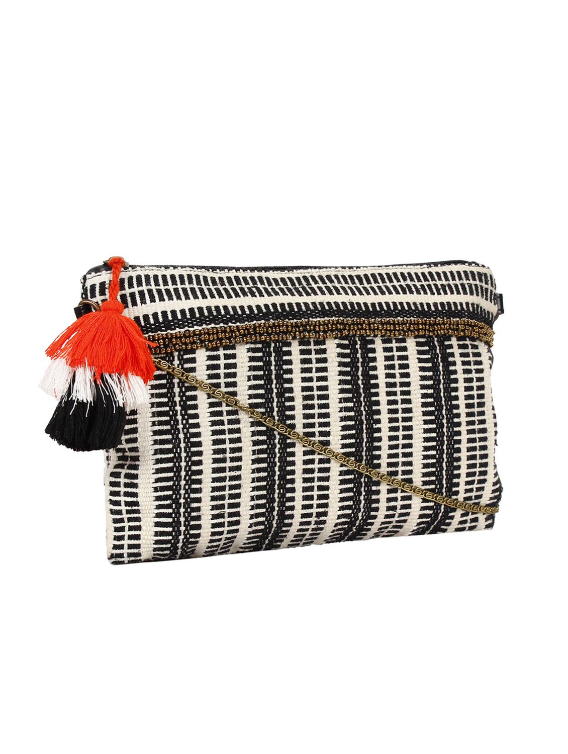 black textured messenger sling bag - 15421033 - Standard Image - 3