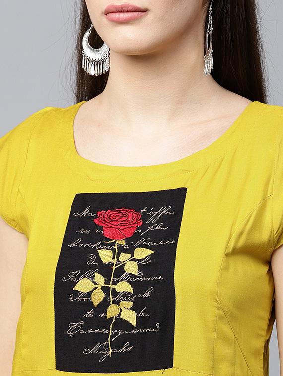 embroidered flared ethnic dress - 15440568 - Standard Image - 3