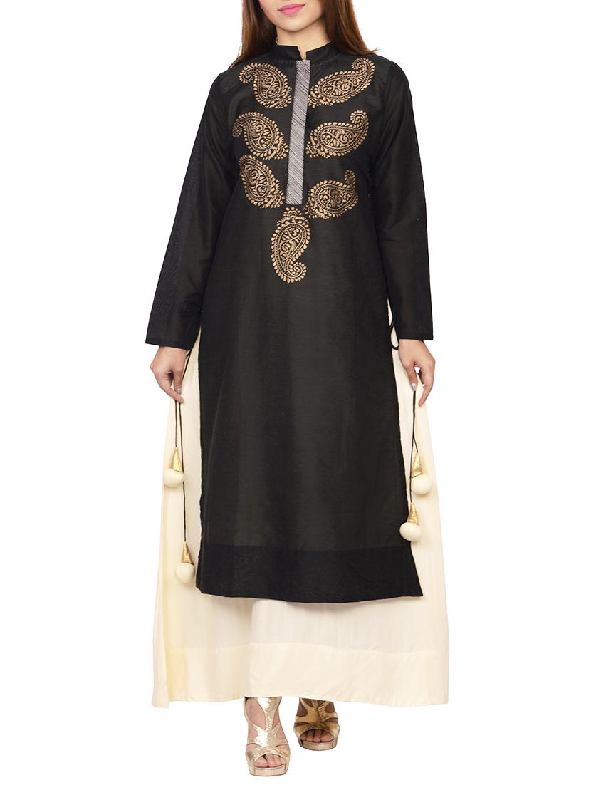 layered kurta with tassels