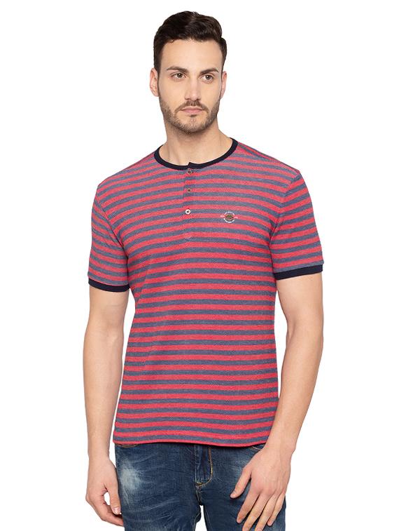 red cotton t-shirt - 15480465 - Zoom Image - 0
