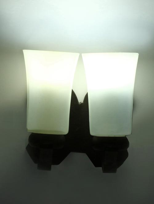 stylish twins hand decorative colorful glass wall lamp light with royal wooden fitting (set of two) dn-2wa126 - 15489845 -  Standard Image - 0