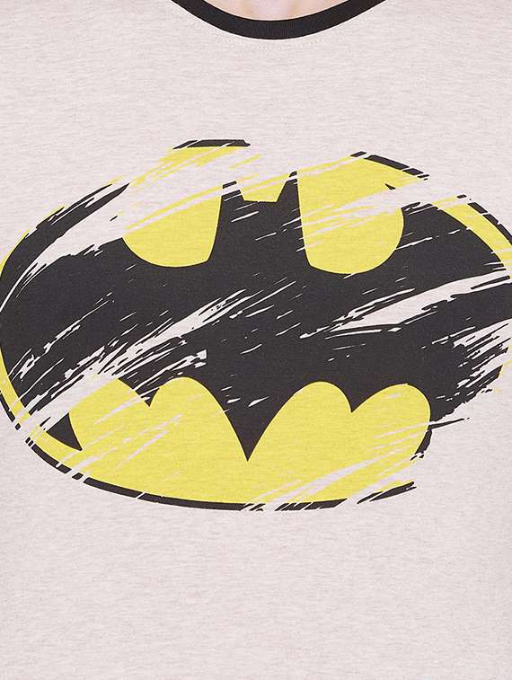 beige cotton chest print t-shirt - 15526766 -  Standard Image - 3