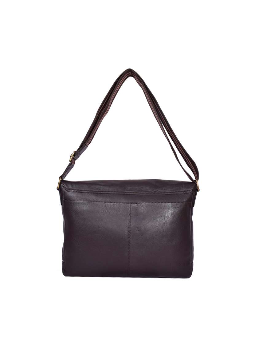 brown leather messenger bag