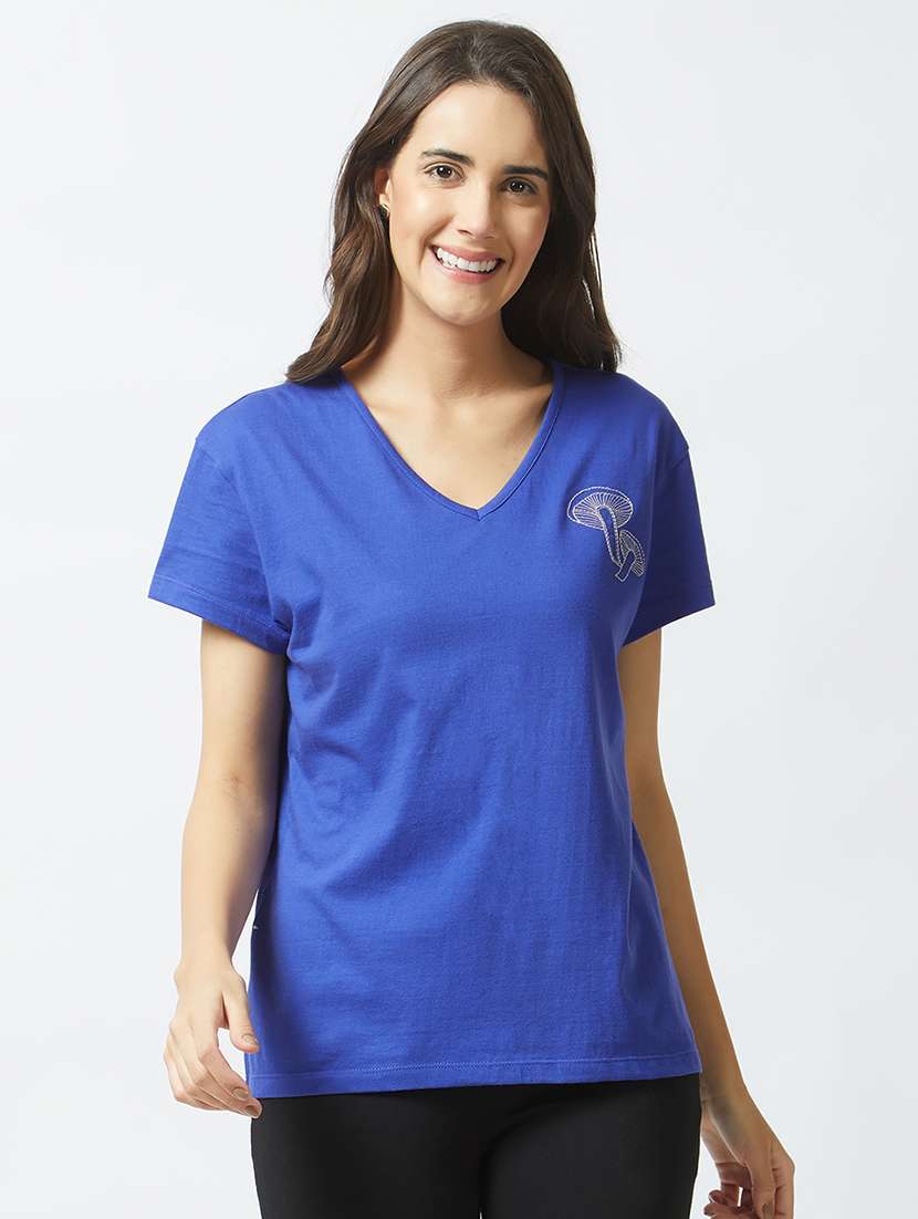 v-neck embroidered sleepwear tee - 15540402 - Zoom Image - 0