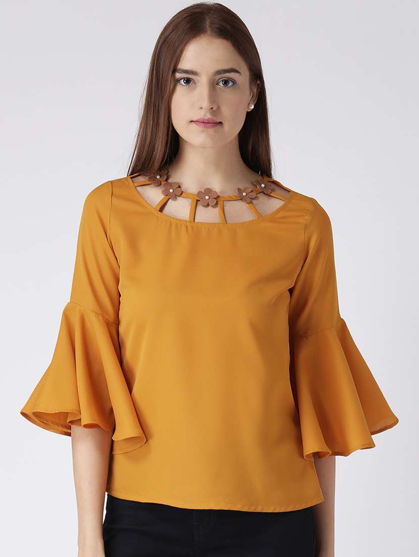 flower patch cut out detail top