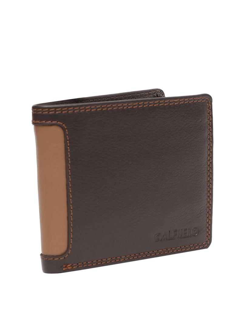 brown leather wallet - 15581497 - Standard Image - 3