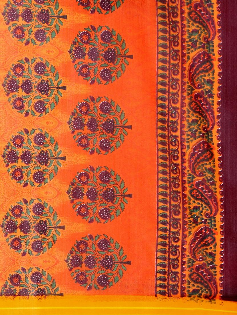 contrast bordered printed saree with blouse - 15589904 - Standard Image - 3