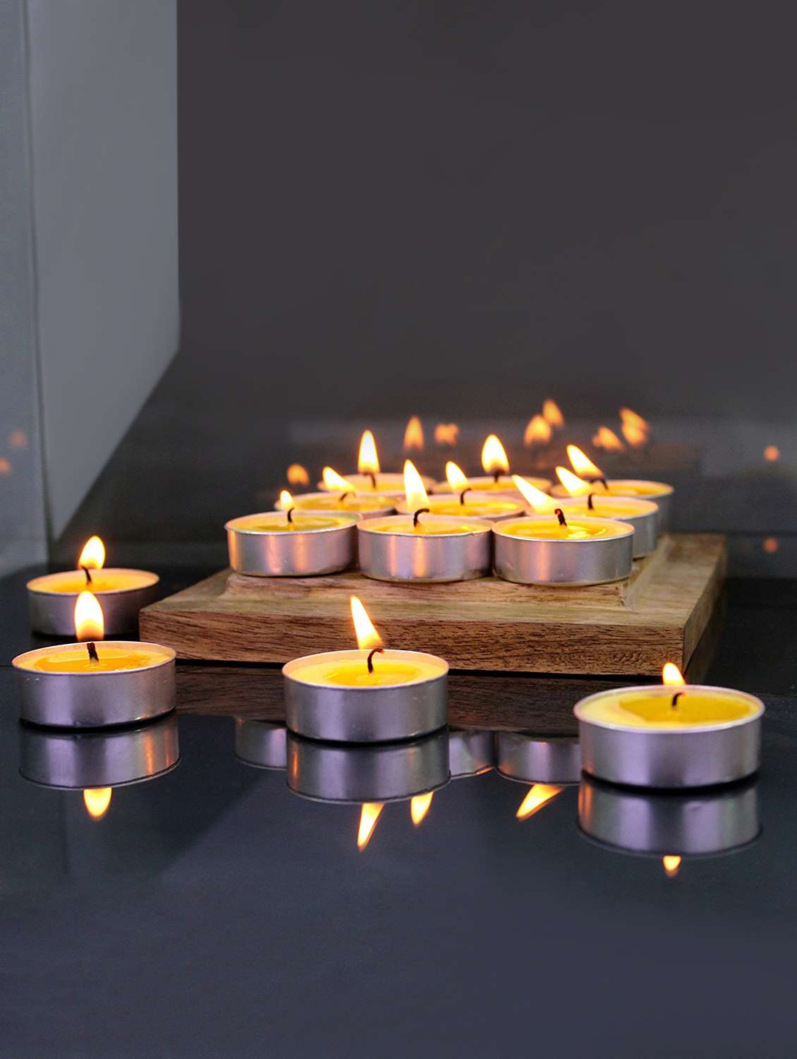 hosley highly fragranced citronella tea light candles (set of 30)