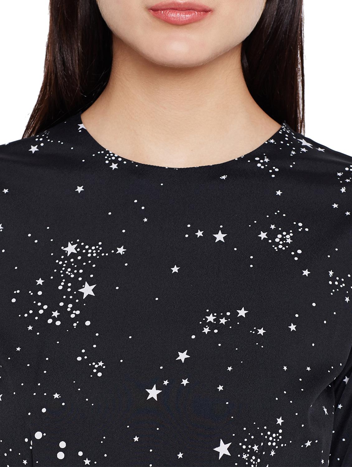 long sleeved star print asymmetric dress - 15624379 - Standard Image - 3